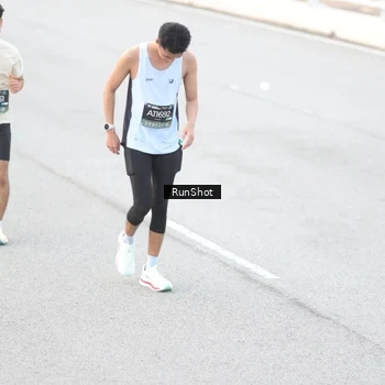Runner Photo 6812282