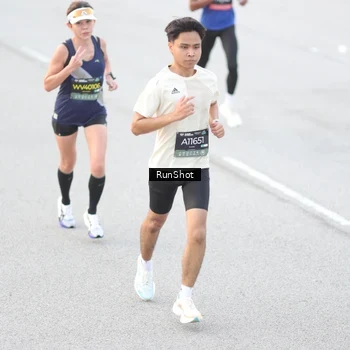 Runner Photo 6812291