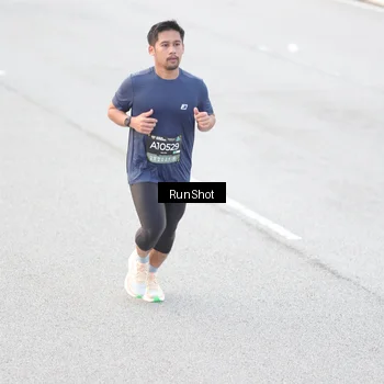 Runner Photo 6812329