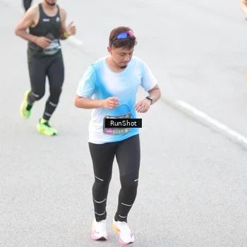 Runner Photo 6812352