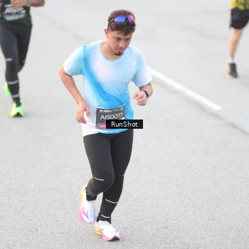 Runner Photo 6812360
