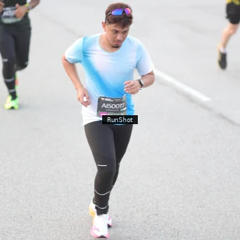 Runner Photo 6812362