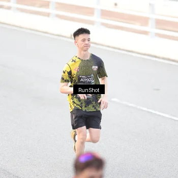 Runner Photo 6812377