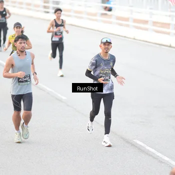 Runner Photo 6812394