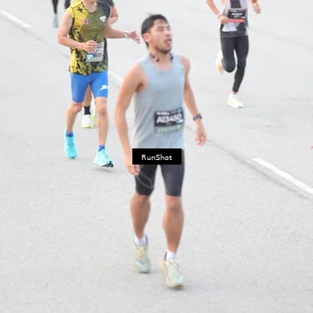 Runner Photo 6812410