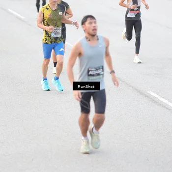 Runner Photo 6812411