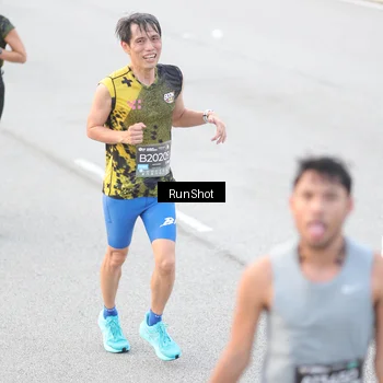 Runner Photo 6812440
