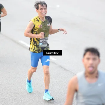Runner Photo 6812441
