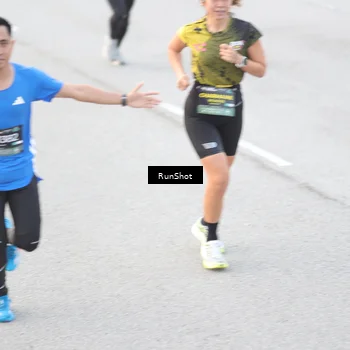 Runner Photo 6812465