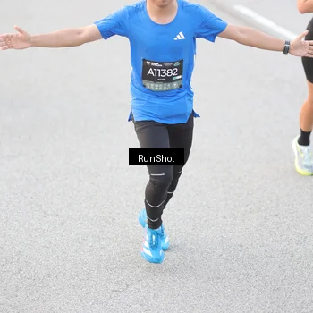 Runner Photo 6812469