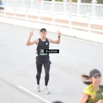 Runner Photo 6812473