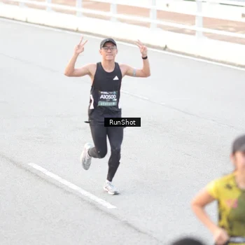 Runner Photo 6812483