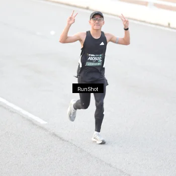 Runner Photo 6812494