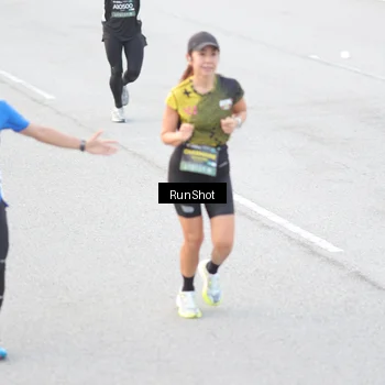 Runner Photo 6812499