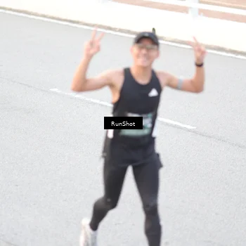 Runner Photo 6812512