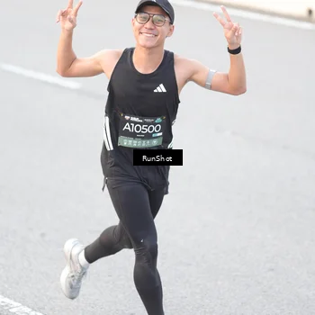 Runner Photo 6812514