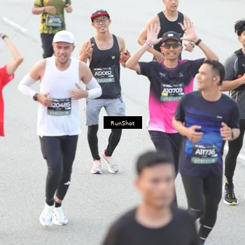 Runner Photo 6812536
