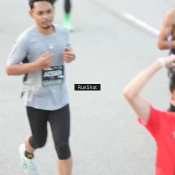 Runner Photo 6812569