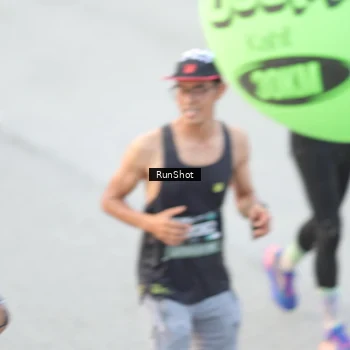 Runner Photo 6812578