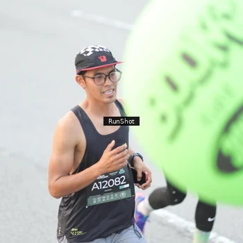 Runner Photo 6812583