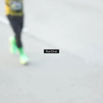 Runner Photo 6812590