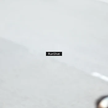 Runner Photo 6812595