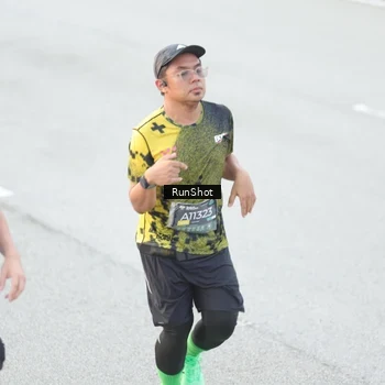 Runner Photo 6812599