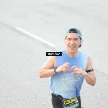 Runner Photo 6812603