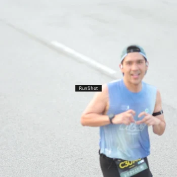 Runner Photo 6812604