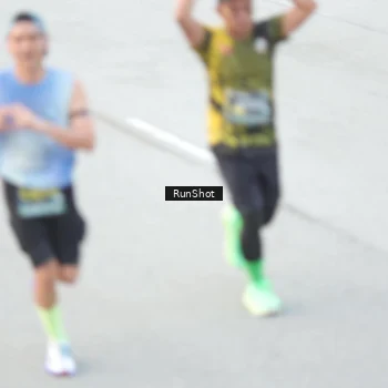 Runner Photo 6812606