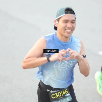 Runner Photo 6812613