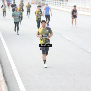 Runner Photo 6812619