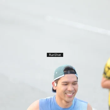 Runner Photo 6812627