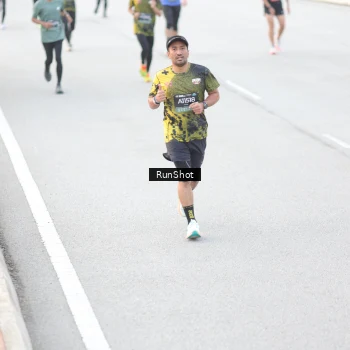 Runner Photo 6812629