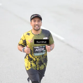 Runner Photo 6812632