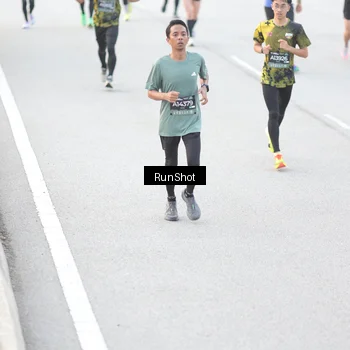 Runner Photo 6812637