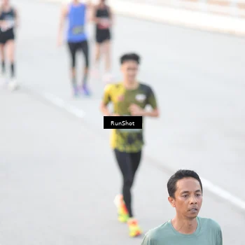Runner Photo 6812660