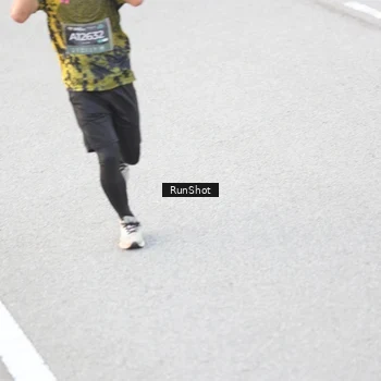 Runner Photo 6812677