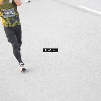 Runner Photo 6812678