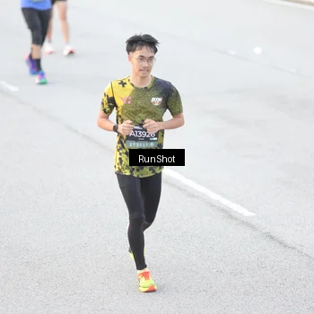 Runner Photo 6812687
