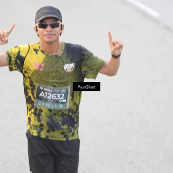 Runner Photo 6812694
