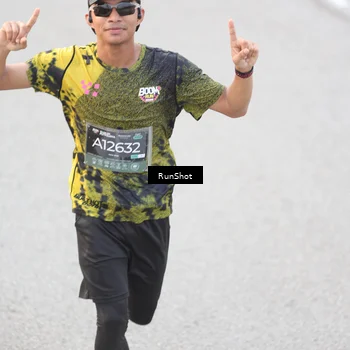 Runner Photo 6812696