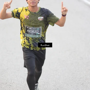 Runner Photo 6812697