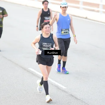 Runner Photo 6812701