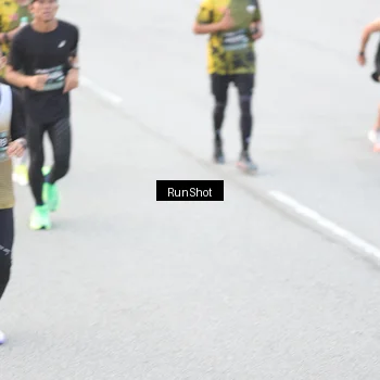 Runner Photo 6812711