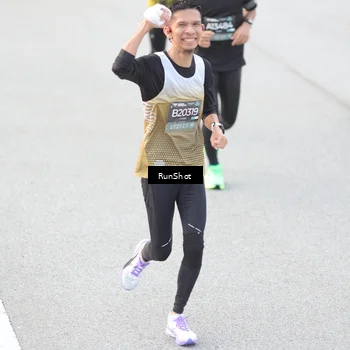 Runner Photo 6812715