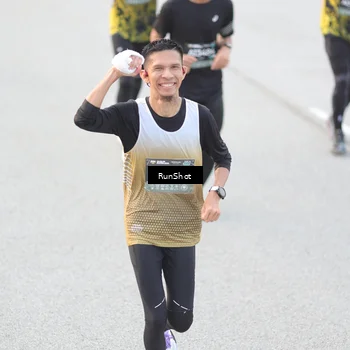 Runner Photo 6812721