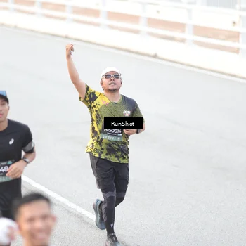 Runner Photo 6812726