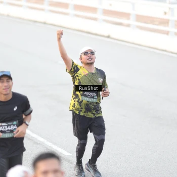 Runner Photo 6812730