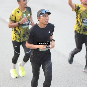 Runner Photo 6812736